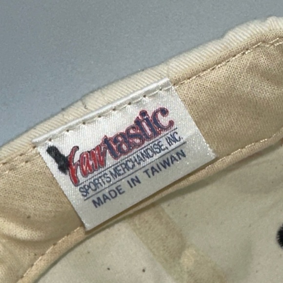 Vintage Fantastic Sports Merchandise Buffalo Bisons White/Black SnapBack Hat - Picture 5 of 6